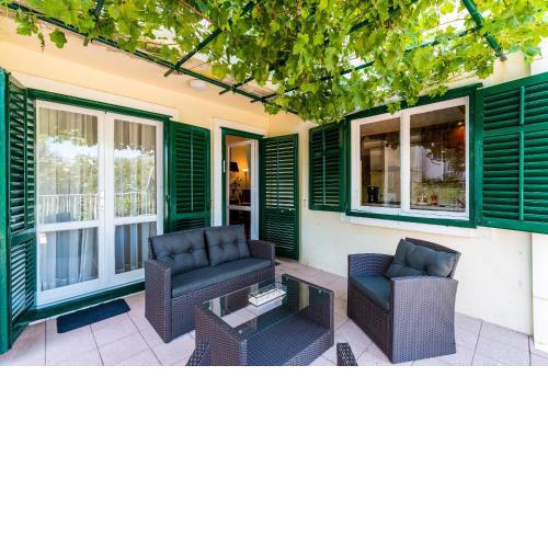 Apartment Valonija