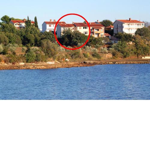 Apartments and rooms by the sea Medulin - 7278