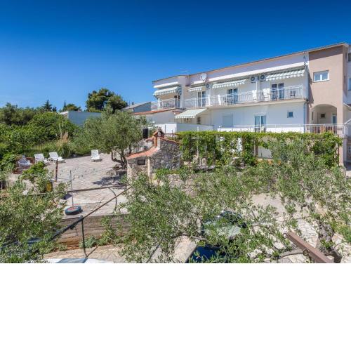 Apartments Antea & Magdalena