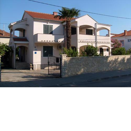 Apartments Aurora Borik