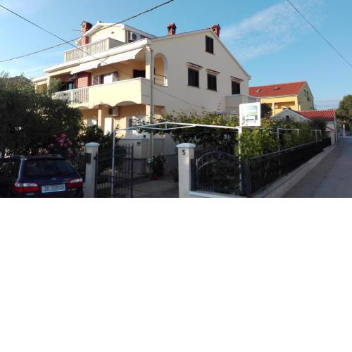 Apartments Branko Zadar