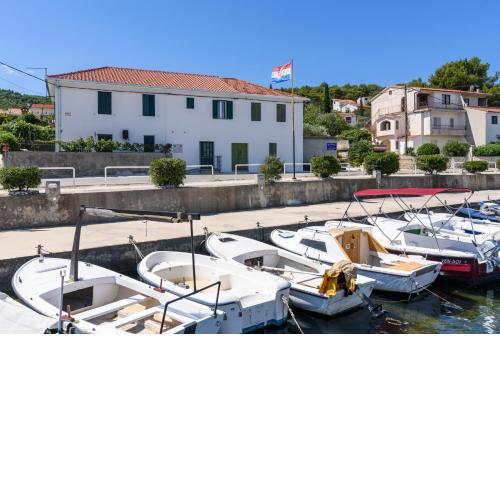 Apartments by the sea Arbanija, Ciovo - 16762