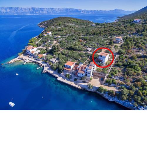 Apartments by the sea Cove Pokrivenik, Hvar - 4604