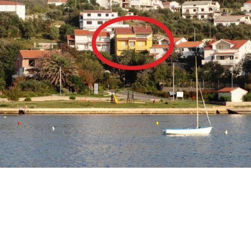 Apartments by the sea Kampor, Rab - 4986