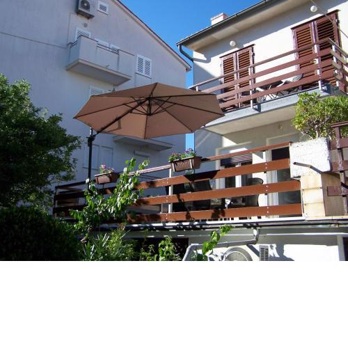 Apartments by the sea Novalja, Pag - 18154