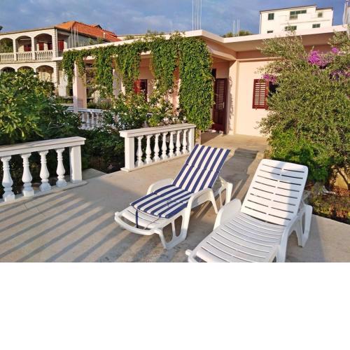 Apartments by the sea Prigradica, Korcula - 19333