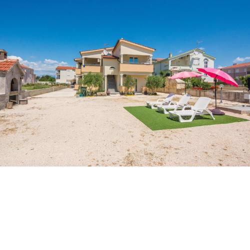 Apartments by the sea Privlaka, Zadar - 18601