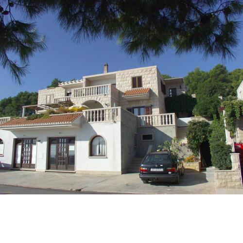 Apartments by the sea Puntinak, Brac - 766