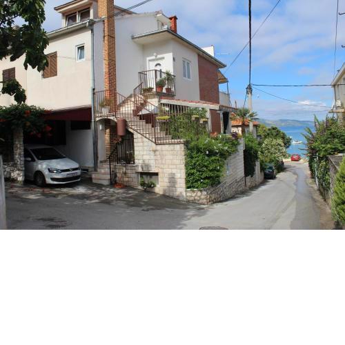 Apartments by the sea Trogir - 11760