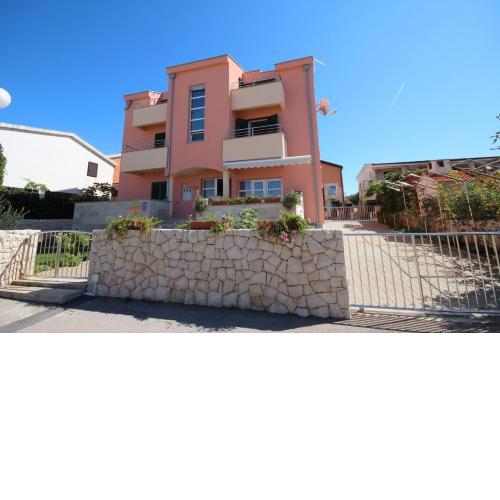 Apartments by the sea Vir - 18514