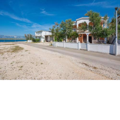 Apartments by the sea Vir - 20203