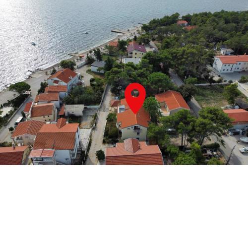Apartments by the sea Vir - Kozjak, Vir - 20149