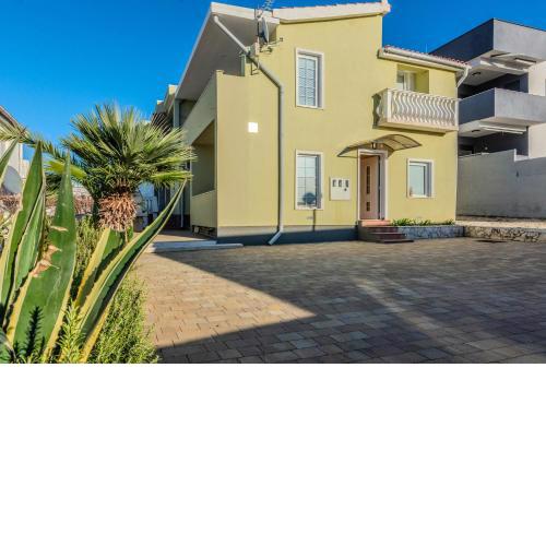 Apartments by the sea Vir - Lozice, Vir - 18593