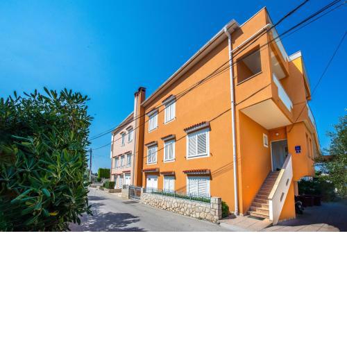 Apartments Cvito