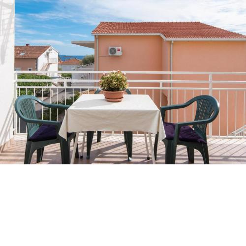Apartments Darjan