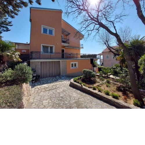 Apartments Faran