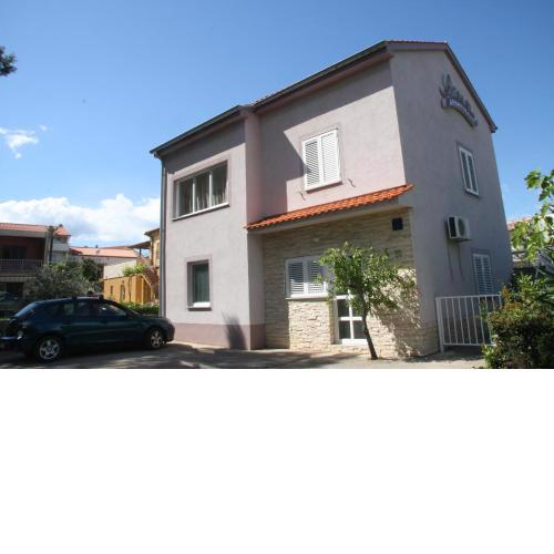 Apartments Irena Krk