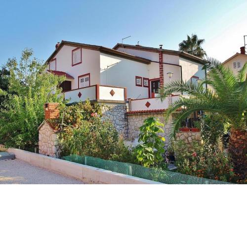 Apartments Ivans