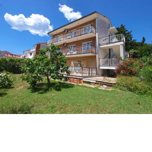 Apartments Josip 74