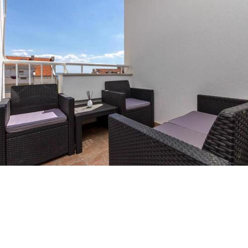 Apartments Marasovic - Maja