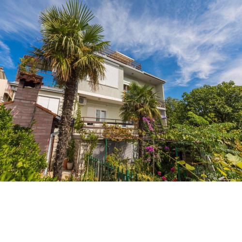 Apartments Marmar