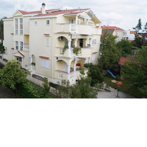 Apartments Marta - Zadar - near the sea