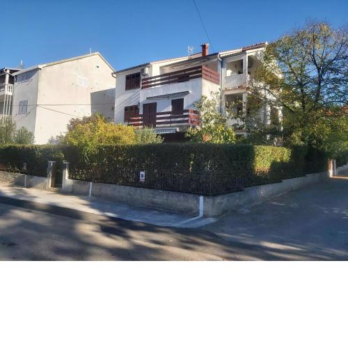 Apartments Mišolić
