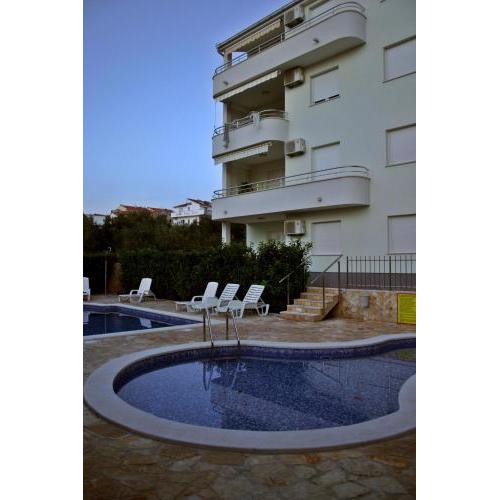 Apartments Paradise
