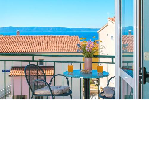 Apartments & Rooms Beus