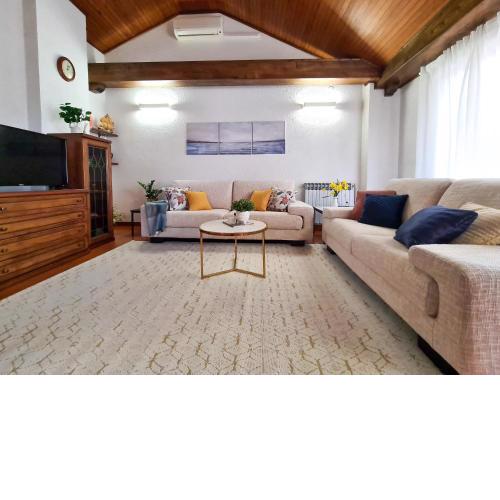 Apartments & Rooms Ivana