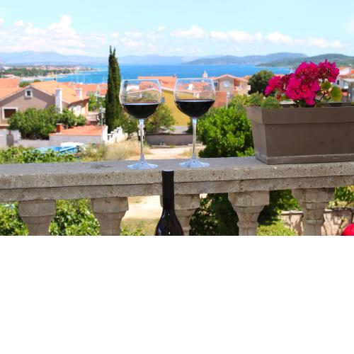 Apartments & Rooms Milena