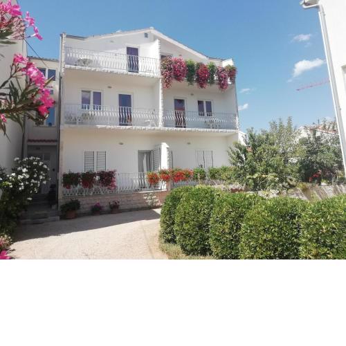 Apartments Vidović