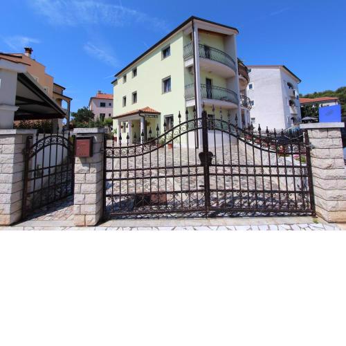 Apartments Villa Mara