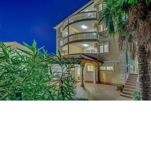 Apartments Villa Maria