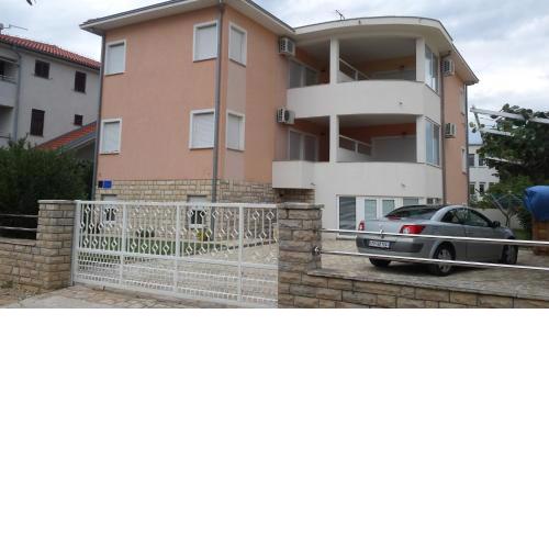 Apartments with a parking space Biograd na Moru, Biograd - 15472