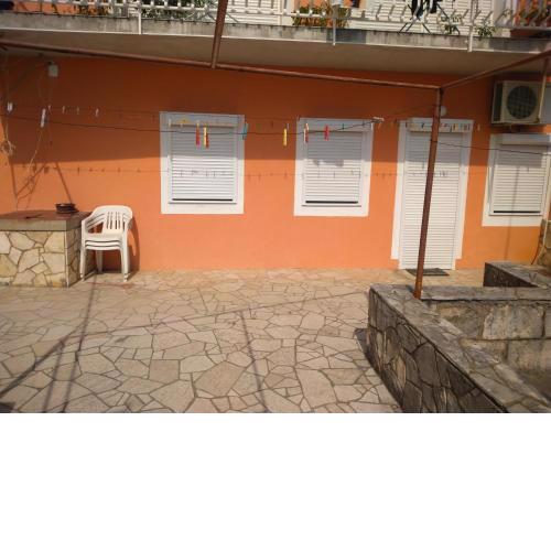 Apartments with a parking space Crikvenica - 19683