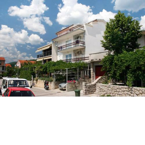 Apartments with a parking space Crikvenica - 5553