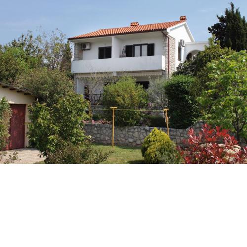 Apartments with a parking space Krk - 5318