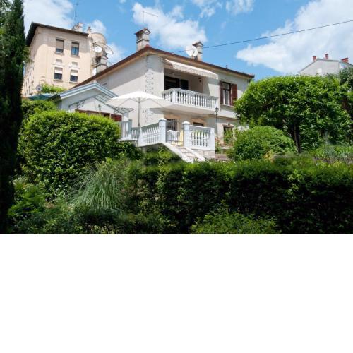 Apartments with a parking space Opatija - 14562