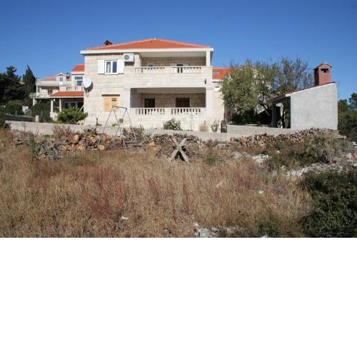 Apartments with a parking space Povlja, Brac - 759