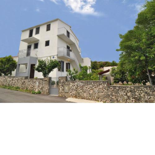 Apartments with a parking space Razanj, Rogoznica - 12133