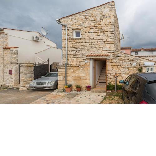 Apartments with a parking space Rovinjsko Selo, Rovinj - 14514
