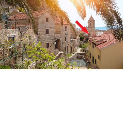 Apartments with WiFi Omis - 14843