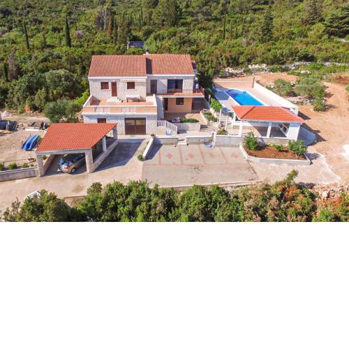 Awesome Apartment In Kneze With Kitchen