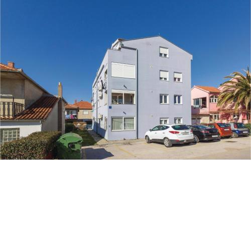 Awesome Apartment In Zadar With Kitchen