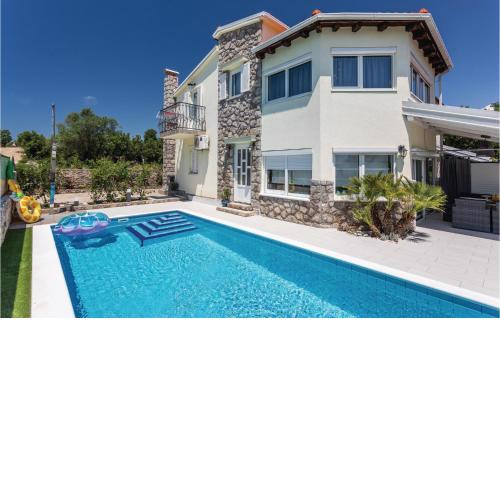 Beautiful Home In Kornic With Private Swimming Pool, Can Be Inside Or Outside