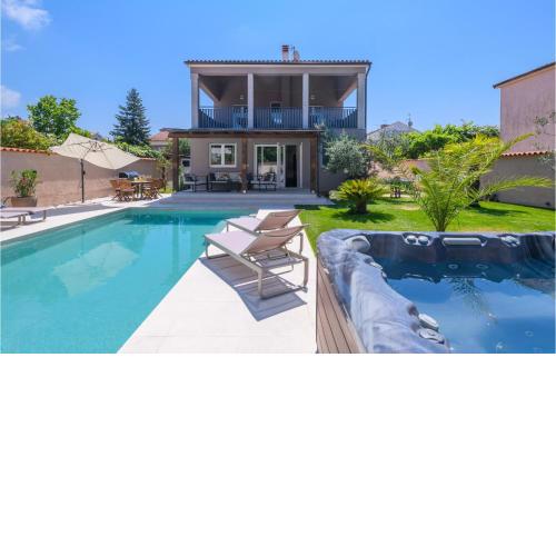 Beautiful Home In Medulin With Wifi