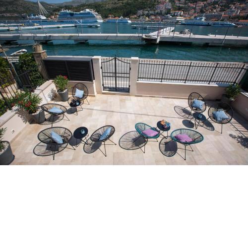 Bova Luxury Rooms