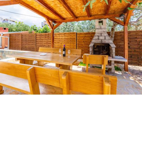 Brane Apartments with swimming pool