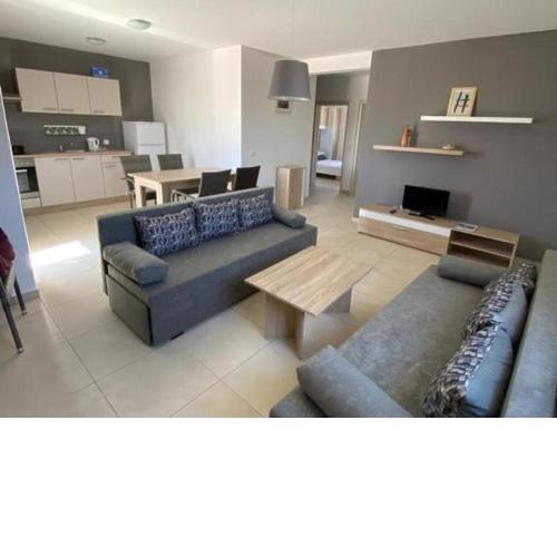 Captivating Apartment in Novalja with BBQ Parking AC